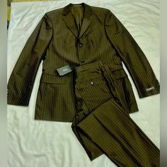 Brand New, With Tags. Hugo Boss Scorsese Movie Suit (Jacket & Pants) Size 40l. Tailor Ready, Never Worn. Questions? Leave A Comment Below! All Items Are Packaged With Care In A Non-Smoking Environment. Designer Notch Lapel Sets For Work, Designer Sets With Notch Lapel For Work, Designer Workwear Sets With Notch Lapel, Tailored Designer Business Sets, Designer Tailored Business Sets, Designer Tailored Sets For Business, Blue Blazer Men, Black Sport Coat, Hugo Boss Suit