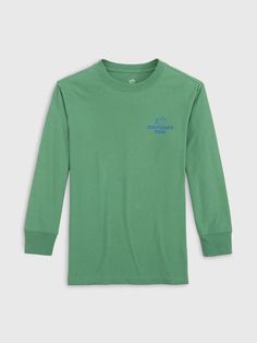 DESCRIPTION:A classic long-sleeve tee made from a soft cotton blend and finished with custom Southern Tide graphics.FEATURES:Crew NecklineGraphics on Left Chest and BackBanded Cuffs60% Cotton, 40% PolyesterClassic Fit Simple Southern Shirt, Southern Marsh Tshirts, Long Sleeve Cotton T-shirt For Surfing, Blue Soft-washed Long Sleeve T-shirt, Fishing Long Sleeve Shirts, Southern Tide, Long Sleeve Tees, Long Sleeve Tshirt, Cotton Blend