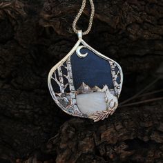 Unique piece made of silver 925 ,black aventurine and motherperl.  This unique piece represents a fox in the snow, in a birch forest looking at a starry night Fox In The Snow, Birch Forest, A Starry Night, Animal Motifs, Top Ideas, Wire Crafts, Jewelry Inspo, The Snow, Pendant Necklaces