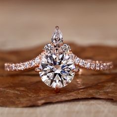 round engagement ring Diamond Ring Round, Dream Wedding Ring, Diamond City, Lab Grown Diamond Engagement Ring, Vintage Style Engagement Rings, Vintage Style Rings, Diamond Gift, Lab Grown Diamonds Engagement, Art Nouveau Design