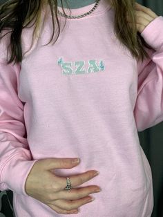 SZA Crewneck sweatshirt embroidered with butterflies on a 50/50 cotton polyester blend soft and comfortable crew neck. Unisex sizing-size up for oversized fit 👕 Ships in 1-2 days with tracking ✉️ Made with love ❤️ Any questions? Just ask! Spring Crew Sweatshirt With Embroidered Logo, Spring Sweatshirt With Embroidered Logo And Crew Neck, Spring Crew Neck Sweatshirt With Embroidered Logo, Spring Crew Neck Sweater With Embroidered Logo, Casual Pink Sweater With Embroidered Logo, Spring Sweatshirt With Embroidered Graphics And Crew Neck, Spring Crew Neck Sweatshirt With Embroidered Graphics, Casual Sweater With Letter Embroidery In Relaxed Fit, Casual Sweater With Letter Embroidery, Relaxed Fit