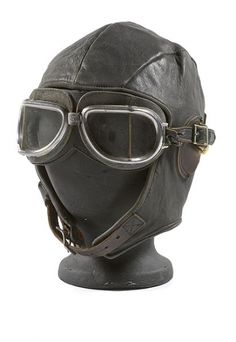 COMMERCIAL WWII LEATHER AVIATOR'S CAP AND GOGGLES, Material Reference, Leather Helmet, Pilot Hat, Cyberpunk Fashion, Fly Girl, Leather Cap