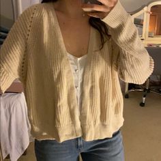 Nwot Cream Color Cardigan! Oversized Beige Cardigan For Day Out, Spring Neutral Relaxed Fit Cardigan, Spring Relaxed Fit Neutral Cardigan, Oversized Neutral Cardigan For Spring, Everyday Beige Open Front Cardigan, Beige Open Front Cardigan For Everyday, Neutral Knit Cardigan For Spring, Beige Relaxed Fit Cardigan For Spring, Beige Open Front Sweater For Day Out