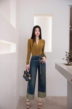 Asian Work Outfit, Outfit Formal Casual, Fashion Dresses Formal, Pakaian Feminin, Casual Day Outfits, Classy Work Outfits, Fashionista Clothes