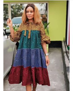 Simple Short Ankara Gowns, Stylish Naija, Ankara Short Gown Styles, Ankara Gowns, Combination Fashion, Ankara Gown, Short African Dresses, African Dresses Modern, African Maxi Dresses