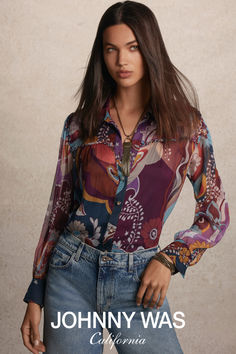 Silk floral prints and tops that capture your bohemian essence just in time for fall. Boho Fall Style, Multi Dimensional, Work Looks, Peasant Tops, New Tops