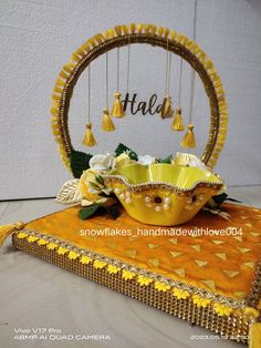 Handmade by Neha 

nehamandrekar24@gmail.com Mehndi Platter Ideas, Mehendi Platter Ideas, Wedding Tray Decoration Ideas