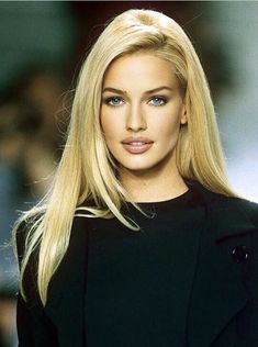 Supermodel Makeup, Smink Inspiration, Blonde Hair Looks, Flawless Face, Hairdo For Long Hair, Hair Envy, Blonde Beauty