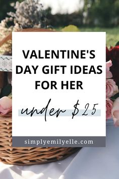 Valentine's Dat gift ideas for her under $25 Best Valentine's Day Gifts, Valentines Gifts For Boyfriend, Valentine's Day Outfit