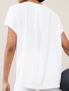 FOR: Yoga or studio practice FEEL: Soft, premium-weight comfort with luxurious TENCEL™ fibers that drape beautifully FAVE: Easy fit allows for freedom of movement Relaxed with room to move Covers your assets: longer length for more coverage.