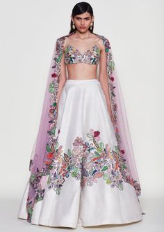 Kinfolk ivory applique embellished raw silk mk lehenga, blouse & tulle dupatta. Carnival Lehenga, Embroidery Horse, Ivory Lehenga, Cape Lehenga, Kurta Lehenga, Lehenga Pattern, Lehenga Skirt, Lehenga Blouse, Embellished Blouse