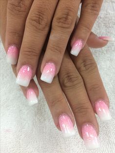 Nails Summer Chrome, Nail Dipping Powder Colors, Pink French Nails, Sassy Nails, Pink Ombre Nails, Ombre Nails Glitter, Fancy Nails Designs, Ombre Acrylic Nails, Ombre Nail Designs