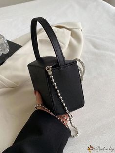 BirdinBag - Chic Mini Bow-knot & Rhinestone Handbag with Dual Handles - Fashionably Elegant Rhinestone Handbags, Chain Pattern, Mini Bows, Handle Design, Bag Bag, Acrylic Material, Square Bag, Mini Fashion, Orange Black