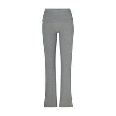 Soft Lounge Fold Over Pant - Heather Grey | SKIMS Y2k Street Style, Lounge Outfit, Joggers Womens, Slim Pants, Lounge Pants, Mary Kay, Fold Over, Types Of Fashion Styles, High Waisted Leggings