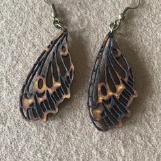 Hand Carved And Stained Wooden Butterfly Wing Earrings. Never Worn, Bought At A Local Craft Show. Light Weight And Unique. Wooden Jewelry Handmade, Viking Knotwork, Wooden Butterfly, Wood Jewelery, Wooden Jewellery, Butterfly Wing Earrings, Craft Show, Butterfly Wing, Wing Earrings