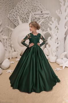 "Please read our store policies before placing your order here https://www.etsy.com/ru/shop/Butterflydressua/policy Beautiful Emerald Green flower girl dress with multilayered skirt, corset with lace applique, zipper, button, and lacing. Item material:  upper layer of the skirt- satin                          middle layer of the skirt- tulle                        lower layer of the skirt- taffeta                        corset- satin with lace applique,  zipper, button, and lacing. Item color: Emerald Green Size: 2-3-4-5-6-7-8-9-10 The size chart is the picture of the listing. If your measurements do not match to those specified in the standard size chart, we can combine top from one size with length from another one. Please choose \"Custom\" size and specify in comments your measurements. Green Flower Girl Dresses, Girl Green Dress, Unique Girls, Satin Flower Girl Dress, Skirt Satin, Skirt Tulle, Pink Flower Girl Dresses, Verde Smeraldo, Green Tulle