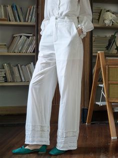 Color: WhiteStyle: CasualWaist Line: Regular WaistLength: LongFit Type: Regular FitFabric: Non-StretchComposition: 100% cottonCare Instructions: 1. Wash normally2. Wash light-colored clothes and dark-colored clothes separately to avoid soaking for a long time