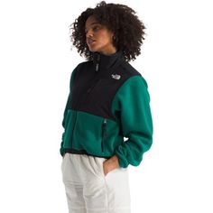 Wondering what to wear for laid-back days on the trails or cozy weekends at the cabin? The women's The North Face Retro Denali jacket gives you the perfect combo of throwback style and cozy comfort. Back Day, The Cabin, Womens Fleece, Soft Shell Jacket, Rei Co-op, North Face Women, Retro Look, Retro Inspired, Fleece Jacket