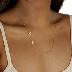 Dainty Adjustable Initial Necklace For Everyday, Dainty Name Necklace With Delicate Adjustable Chain, Minimalist Everyday Name Necklace, Minimalist Name Necklace With Delicate Chain, Minimalist Adjustable Gold Name Necklace, Silver Minimalist Name Necklace, Simple Name Necklace With Delicate Chain, Minimalist Everyday Jewelry With Custom Name, Minimalist Initial Necklace With Clavicle Chain