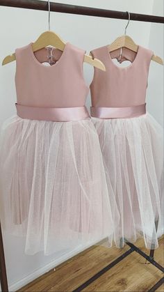 Outfit For Christening, Simple Flower Girl Dresses, Kids Bridesmaid Dress, Baby Dress Diy, Blush Flower Girl Dresses, Tulle Flower Girl Dress, Pink Flower Girl Dresses, Tulle Flower Girl, White Flower Girl Dresses