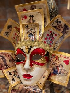 Original Venetian papier-mache mask made entirely by hand and hand decorated with acrylic colors and gold leaf You can wear it through laces or hang in the house All our masks are handmade by our staff (me, my wife and our collaborators) in our atelier in Venice. The masks are all made of paperweight and are made using ancient techniques from the 1300s They are decorated with acrylic colors, gold leaf, silver leaf, trifies, lace and Swarovski crystals so as to make them more valuable. We are a s Venetian Masks Art, Jester Mask, Joker Mask, Venice Mask, Venetian Masquerade Masks, Venetian Carnival Masks, Mask Dance, Theatre Masks, Angel Artwork