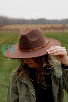 Wide Brim Hat Mocha Girls Purse, Trendy Style, Wide Brimmed Hats, Dress Jewelry, Brim Hat, The Band, Wide Brimmed, Top Dress, Dress Accessories