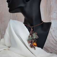 Copper Necklace Copper Jewelry Copper Electroforming - Etsy Russia Handmade Leaf-shaped Nature-inspired Jewelry, Handmade Elegant Leaf-shaped Necklace, Unique Handmade Leaf-shaped Jewelry, Unique Leaf-shaped Jewelry For Jewelry Making, Elegant Handmade Leaf Necklace, Unique Leaf-shaped Necklace For Gifts, Unique Copper Leaf Jewelry, Nature-inspired Hand Forged Pendant Necklace, Hand Forged Nature-inspired Pendant Necklace