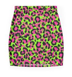 Super stretchy and durable polyester mini skirt. Vibrant, high-quality sublimation print across the front and back. Size range XXS-2XL. 80s disco fashion inspired hand drawn leopard print. 80s Disco Fashion, 80s Punk Rock, Leopard Mini Skirt, 80s Disco, 80s Punk, Disco Fashion, Skirt Y2k, Punk Music, Skirt Design