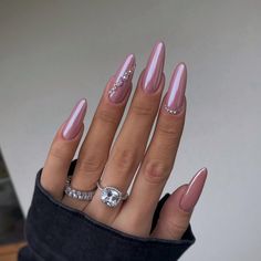 61+ Stunning Pink Chrome Nail Ideas For 2025 - DrExplains Kylie Nails, Uñas Ideas, New Years Eve Nails, Nails 2024, New Year's Nails, Valentine's Day Nails, Chrome Nails, Valentines Nails