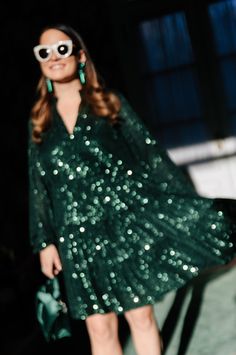 Out of focus shot of the Sail To Sable Charlotte Sequin Dress - Emerald Barbour Women, Brunch Fashion, Holiday Attire, Derby Day, Sparkle And Shine, Capri Blue, Tunic Styles, Resort Wear, Sequin Dress