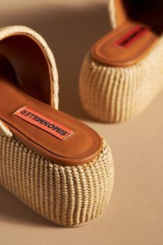 SIMONMILLER's Cloudy Platform Slide Sandals are rendered in raffia with a faux-leather footbed. | Cloudy Raffia Platform Slide Sandals by SIMONMILLER in Beige, Women's, Size: 41, Leather/Polyurethane at Anthropologie Shoes Photoshoot, Platform Slide Sandals, Pool Shoes, Latest Sandal, Simon Miller, Platform Slides, Mule Clogs, Shop Decoration, Slide Sandals