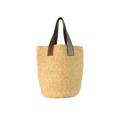 “El viajero” Soft And Flexible Woven Straw Bag 100% Toquilla Straw. This material is known for its quality and beauty. Each bag is entirely hand-made, from the straw dye to the weaving of the bag. Elevate your summer style with our "El viajero" Soft And Flexible Woven Straw Bag. Handmade with toquilla straw, this bag effortlessly carries all your essentials while exuding a taste of luxury. Lightweight and versatile, it's the perfect accessory for any occasion. -Measurements: Height: 39 cm Width: Luxury Rectangular Straw Bucket Bag, Luxury Handwoven Straw Bag With Double Handle, Beige Natural Fiber Bag With Round Handle, Luxury Handwoven Double Handle Straw Bag, Luxury Leather Crochet Bag For Everyday Use, Luxury Leather Crochet Bag For Daily Use, Luxury Crochet Travel Bag With Double Handles, Summer Woven Leather Bag With Round Handle, Luxury Woven Bucket Bag For Travel