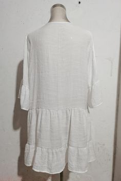 F00170455-100 Summer Linen Beach Dress With Ruffles, Casual Ruffled Linen Dress For Beach, Spring Linen Dress With Ruffles, Casual Linen Dress With Ruffles For Beach, Breezy Midi Dress With Ruffle Hem For Vacation, Shift Mini Dress For Beach In Summer, Summer Vacation Linen Dress With Ruffles, Casual Linen Dress With Ruffles For Vacation, White Shift Midi Beach Dress