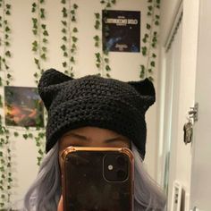 CROCHET Black cat ear beanie 🖤 comes in 2 sizes, Small Head (19-22") & Big Head (22-25"). 🚨 Crochet Cat Ear Beanie, Cat Ear Beanie, Ear Beanie, Cat Eared Beanie, Cat Beanie, Small Head, Bonnet Crochet, Beanie Crochet, Crochet Beanie Hat