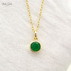 Natural Emerald Pendant Single Stone Pendant, Beauty Of Simplicity, Minimalist Pendant, Perfect Wedding Gift, Emerald Pendant, Birthstone Pendant, Single Stone, Solitaire Pendant, Emerald Gemstone