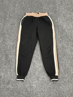 Zara Women XS XSmall Tapered Sweatpants Trackapnts Stretch Elastic Good Condition Premium quality item Waist:26” Leg:26” Comes from smoke&Pet free environment Color might be slightly different than pictures because of the light effect Zara Cotton Sweatpants For Spring, Casual Zara Pants For Streetwear, Zara Black Bottoms For Streetwear, Zara Stretch Bottoms With Elastic Waistband, Zara Sporty Black Bottoms, Zara Black Sporty Bottoms, Zara Ankle-length Bottoms For Loungewear, Zara High-waisted Sweatpants With Elastic Waistband, Zara Full-length Cotton Bottoms