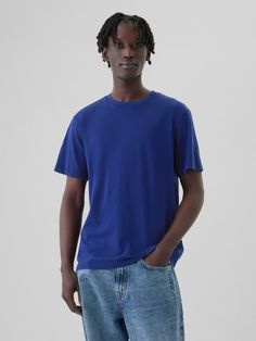 Soft cotton original T-shirt.  Crewneck.  Short sleeves.  * Fit: Classic.  A straight & easy fit.  Models are 6′1″–6′2″ 185 cm–188 cm) with a 31″ 79 cm) waist & 32–33″ 81 cm–84 cm) inseam & are wearing Gap Fit Models, New Woman, Baby Toddler, Gap, Short Sleeves, Crew Neck, Models, The Originals