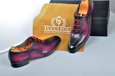 TucciPolo Prestigiously Handcrafted Burnish Purple Luxury Oxford Mens Italian Leather Shoes - offering superior comfort and exquisite design. Shop TucciPolo Collection of top quality mens Luxury Handmade Italian leather designer Shoes. Leather : Hand polish Italian Leather Sole: Double Leather Sole Construction: Oxford hand welted sole & sides Hand Stitched Color: Burnished Purple This is a made-to-order product. Each pair will be made upon receipt of order and shipped in approximately 15 da Gentlemen Style, Oxford Shoes Outfit, Casual Oxford Shoes, Custom Made Shoes, Italian Leather Shoes, Shoes Stand, Shoes Handmade, Slip On Loafers, Leather Dress Shoes