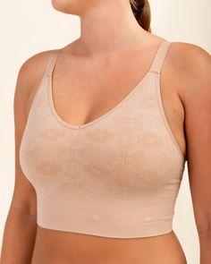 For those who need some extra room—the Essential Busty Bra is a low-impact style, designed for C-cup sizes or larger, created with our signature Merino wool to make your boob-sweat-free and funk-free dreams come true. Best for light activities and everyday comfort, our underwire-free, seamless design eliminates digging and rolling, while maximizing mobility. Convertible straps let you wear it straight or modify as a cross-back for additional support. Supportive without being restrictive, our Bus Tops For Busty Women, Bra Essentials, Shopping Essentials, Light Activities, Bra Size Guide, C Cup, Cup Sizes, Racerback Bra, L And Light