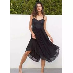 Black Dress With Lace Detailing. Can Be Worn Forward Or Backward! Adjustable Straps With Gold Hardware Black Dress With Lace, Noir Color, Dress With Lace, Gold Hardware, Lace Dress, Adjustable Straps, Black Dress, Womens Dresses, Lace