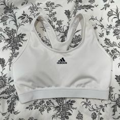 Nwot Cute Simple Bra That I Wish I Could Keep But It Doesn’t Fit. Runs Small - M But Fits Like A Small Removable Bra Pads Fitted Adidas Sports Bra For Sports Events, Adidas Fitted Sports Bra For Sports Events, White Adidas Activewear For Workout, Adidas White Activewear For Workout, Bra Pads, Racerback Sports Bra, Adidas White, Padded Bras, White Adidas