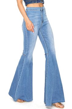 Sleek High Rise Flares – Pink Ice Flare Jeans Outfit Fall, Flared Jeans Outfit Fall, Flare Jean Outfit, Flare Jeans Style, Flare Jeans Outfit, Jeans Outfit Fall, Hippie Fashion, Womens Trendy Tops, Rodeo Outfits