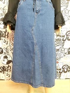 "mother day gift Long Denim skirt womens skirt maxi skirt blue Denim skirt Vintage Long skirt Jeans Skirt XL height of the woman in the photo - 180 cm Please refer to photos for details of condition. Condition: very good vintage 80 %- cotton Measurements: Length:84 cm/33.1 \" Waist: 94 cm/37.0\" Hips: 106 cm/41.7\" Tag Size: 16 note The color on the pictures may vary due to monitor settings and light reflections. Ready to ship Please do not hesitate to contact with me for any questions. Thank yo Trendy Long Non-stretch Denim Skirt, Blue Denim Full-length Maxi Skirt, Medium Wash Relaxed Long Denim Skirt, Casual Full Length Denim Blue Maxi Skirt, Denim Blue Casual Maxi Skirt, Casual Denim Blue Maxi Skirt, Non-stretch Full Length Denim Blue Skirt, Long Lined Denim Skirt, Denim Blue Relaxed Fit Maxi Skirt