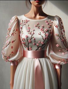 Cherry Blossom Dress, Prom Elegant, Classy Gowns, Elegant Ball Gowns, Mode Turban, Exquisite Gowns, Cute Dress Outfits, Elegant Dresses Classy, Gowns Prom