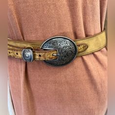 Yeehaw! This Cute Belt Will Make Any Girl Live Out Her Cowgirl Dreams Black Waist Belt, Cute Belt, Tooled Leather Belts, Wedding Dress Belt, Western Belt Buckles, Croc Leather, Western Cowgirls, Inspo Board, Western Belts