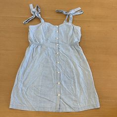 Women's Madewell Denim Tie-Strap Button-Front Sundress Size 12 Blue Morley Wash Lightweight Denim Button-Front Adjustable Tie Straps Waisted Cotton New With Tags Please See Pictures For Measurements Light Wash Buttoned Dress For Daywear, Light Wash Button Dress For Daywear, Summer Denim Dress With Pockets, Summer Denim Dress For Daywear With Button Closure, Summer Denim Dress With Button Closure For Daywear, Casual Denim Dress With Adjustable Straps, Light Wash Dress With Button Closure For Daywear, Light Blue Casual Dress With Adjustable Straps, Casual Light Blue Dress With Adjustable Straps