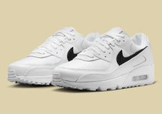 Nike Air Max 90 White, Air Force 1 Mid, Nike Air Max For Women, Air Bag, White Mesh, Air Max 1, Nike Air Max 90, Tandem, Black Sneaker