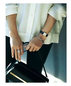 Cartier Tank, Jewellery Inspiration, Cluse Watch, Watches Jewelry, Buying Jewelry, Jewelry Inspiration, Casual Chic, Leather Watch, Bracelet Watch