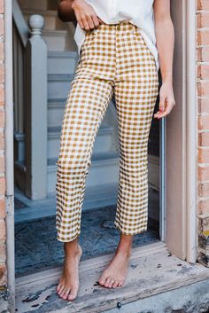 Aren’t You Plaid Checkered Pants Teaching Outfits, Checkered Pants, Teacher Outfits, Plaid Pants, Work Attire, New Wardrobe, Work Fashion, Pants Outfit, Outfit Inspirationen