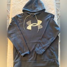 Nwot Under Armour Hoodie Size Xl Underarmour Hoodie, Armor Hoodie, Under Armour Sweatshirt, Under Armour Hoodie, Under Armour Shirts, Blue Hoodie, Under Armour Women, Colorful Hoodies, Grey Hoodie